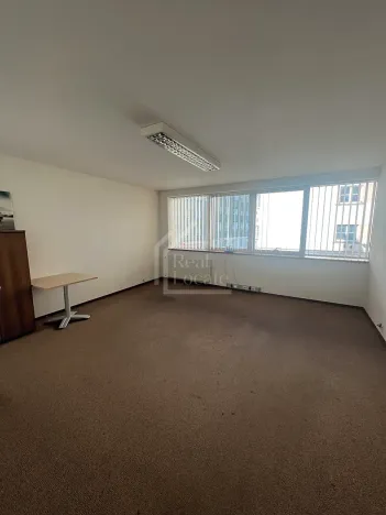 Pronájem kanceláře, Praha - Vršovice, Přípotoční, 160 m2