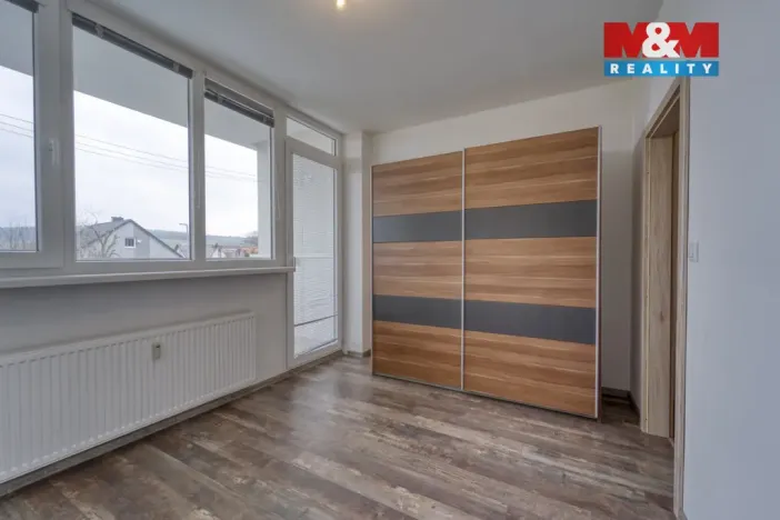 Pronájem bytu 4+1, Lesná, 65 m2