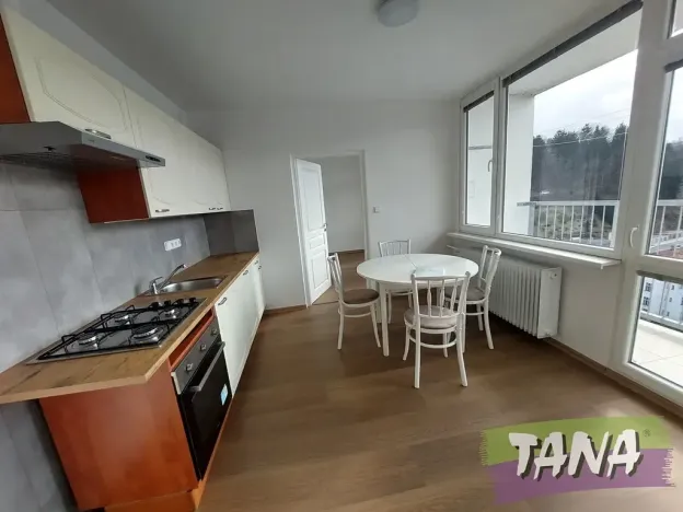 Pronájem bytu 3+1, Železný Brod, Jiráskovo nábřeží, 69 m2