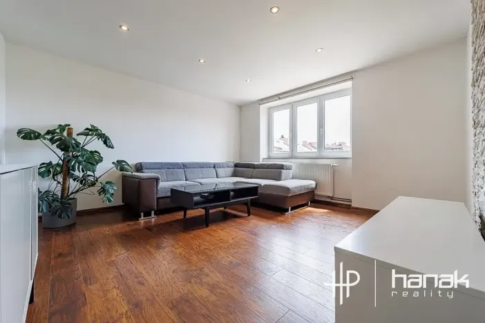 Pronájem bytu 2+1, Olomouc, Za poštou, 56 m2