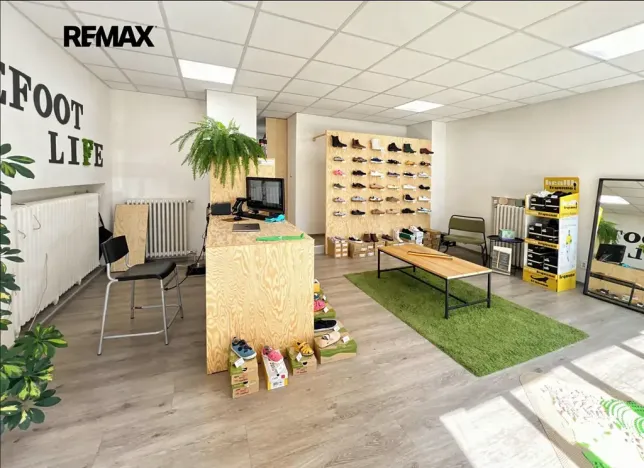 Pronájem obchodního prostoru, Praha - Vinohrady, Vinohradská, 31 m2