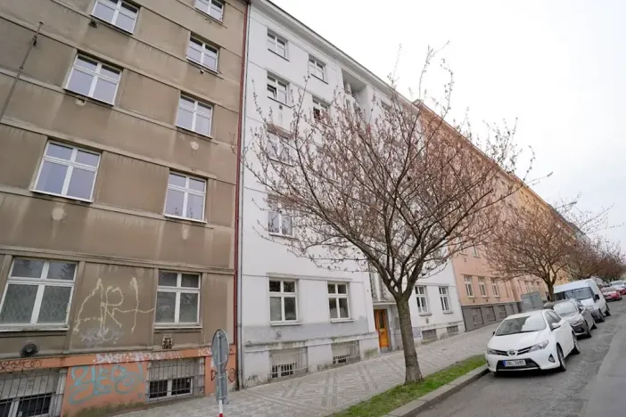 Prodej bytu 1+kk, Praha - Vršovice, Ruská, 39 m2