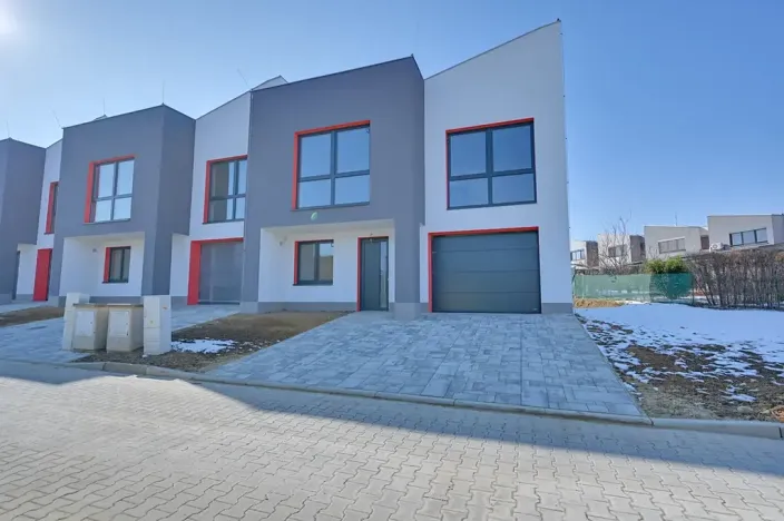 Prodej rodinného domu, Rajhrad, 182 m2