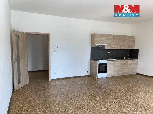 Pronájem bytu 1+kk, Žďár nad Sázavou, Nádražní, 47 m2