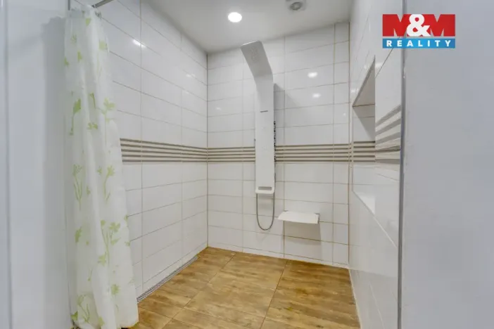 Prodej rodinného domu, Horní Kozolupy, 197 m2