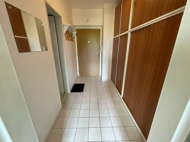 Pronájem bytu 1+kk, Praha - Lysolaje, Sídlištní, 33 m2