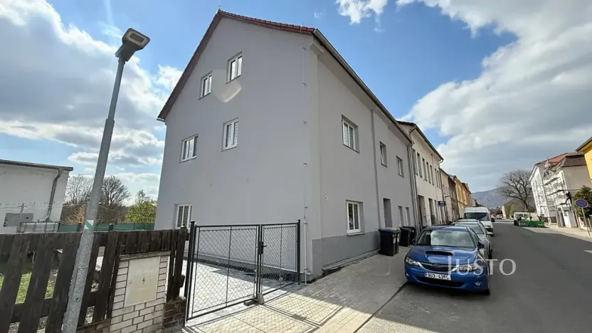 Pronájem bytu 1+kk, Chabařovice, V Aleji, 50 m2