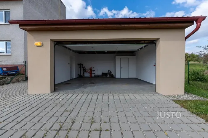 Prodej pozemku pro bydlení, Těmice, 2331 m2