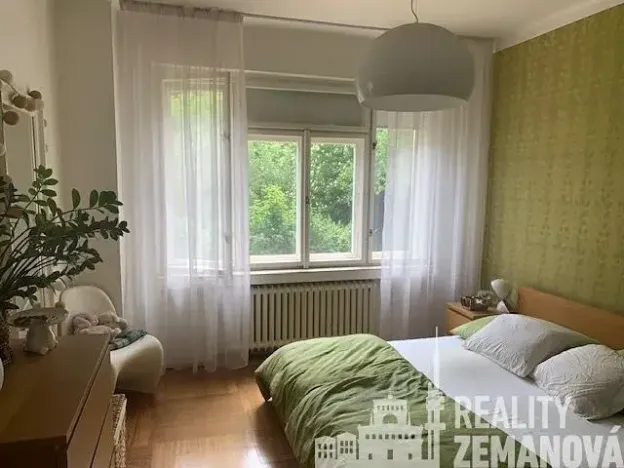 Pronájem bytu 2+kk, Praha - Bubeneč, Verdunská, 41 m2