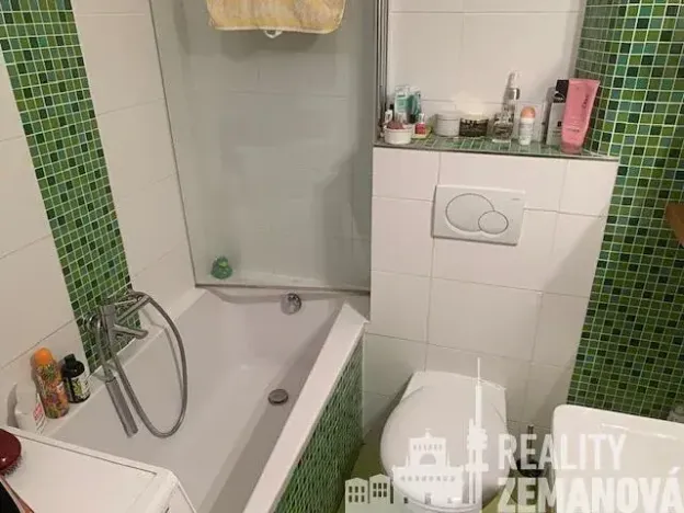 Pronájem bytu 2+kk, Praha - Bubeneč, Verdunská, 41 m2