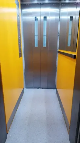 Pronájem bytu 1+1, Hradec Králové, Vysocká, 35 m2