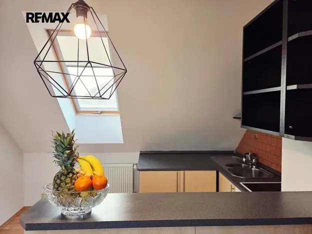 Prodej bytu 2+kk, Jesenice, Příčná I., 45 m2