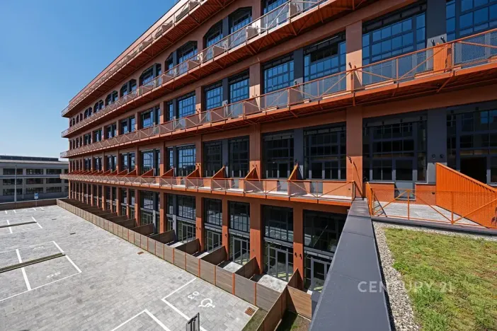 Prodej atypického bytu, Praha - Vysočany, Kolbenova, 181 m2