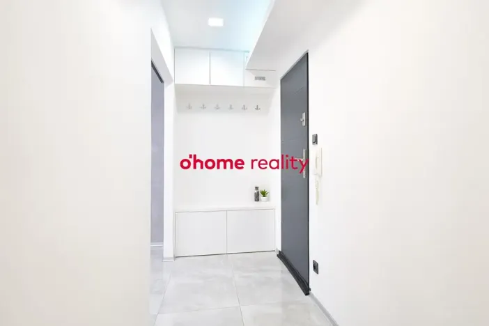 Pronájem bytu 2+1, Olomouc, Jarmily Glazarové, 62 m2