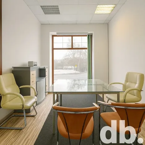 Pronájem kanceláře, Karlovy Vary, náměstí Republiky, 71 m2