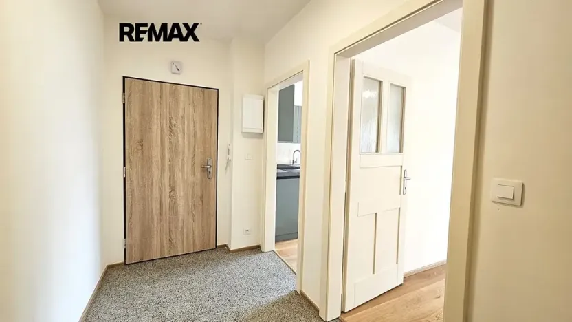 Pronájem bytu 2+kk, Praha - Břevnov, Junácká, 50 m2