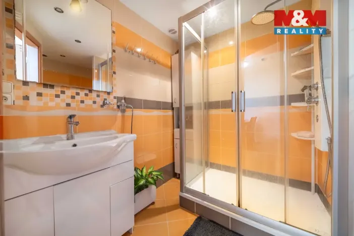 Prodej bytu 4+1, Rokycany - Nové Město, Pražská, 92 m2