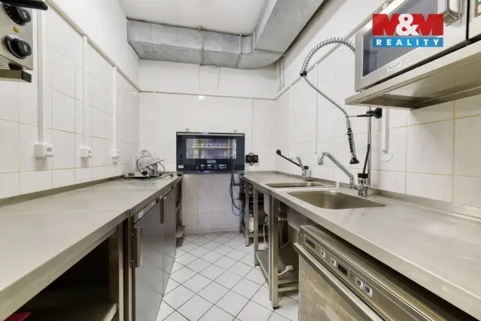 Prodej restaurace, Mariánské Lázně, Masarykova, 147 m2