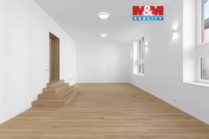 Prodej bytu 2+kk, Ostrava - Přívoz, Orebitská, 80 m2