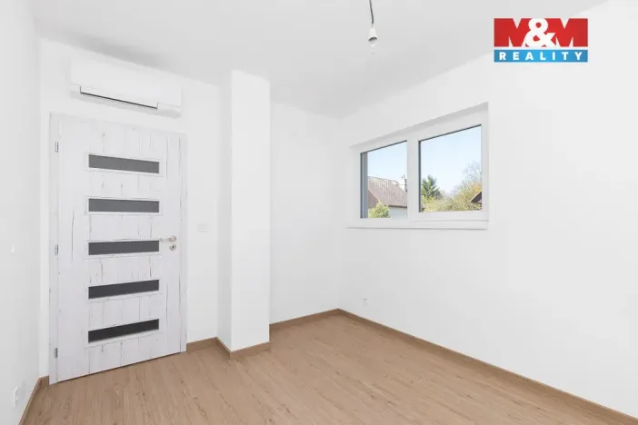 Prodej rodinného domu, Uhersko, 84 m2