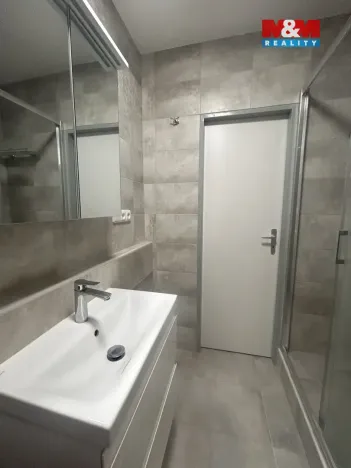 Pronájem bytu 1+1, Ústí nad Labem - Severní Terasa, Větrná, 35 m2