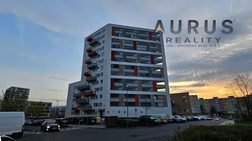 Pronájem bytu 2+kk, Praha - Horní Měcholupy, Modenská, 68 m2