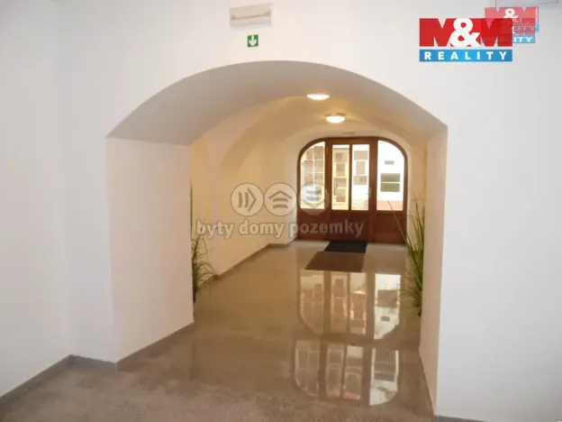 Pronájem bytu 1+kk, Beroun - Beroun-Centrum, Palackého, 38 m2