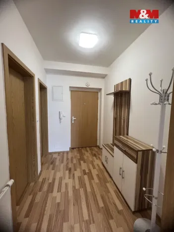 Pronájem bytu 2+kk, Olomouc, Peškova, 40 m2