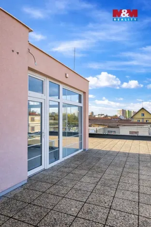 Pronájem obchodního prostoru, Vlašim, Lidická, 57 m2