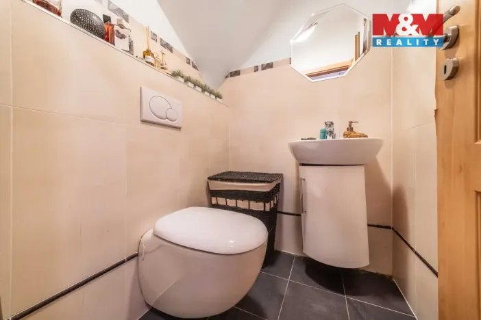 Prodej bytu 2+kk, Beroun, Palouček, 62 m2