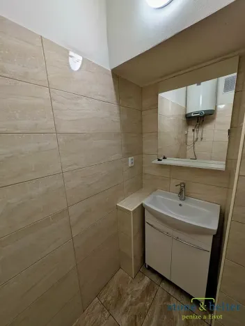 Pronájem bytu 2+kk, Louny, Poděbradova, 48 m2