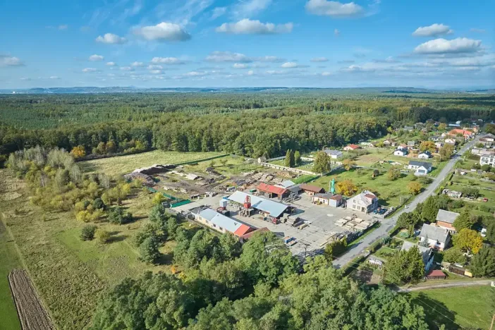 Prodej zemědělského objektu, Seletice, 19535 m2