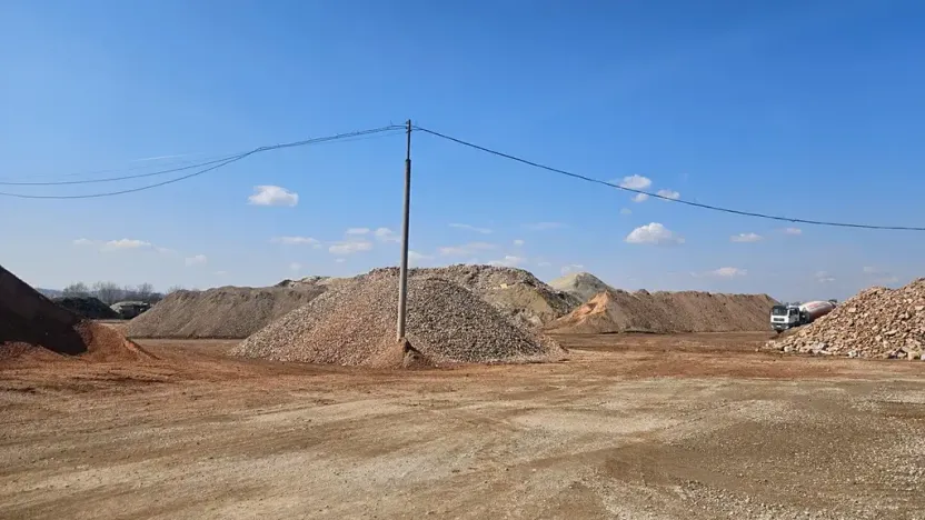 Dražba pozemku, Brno, 47267 m2