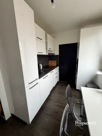 Pronájem bytu 1+1, Praha - Vokovice, Angolská, 40 m2