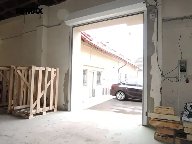 Pronájem skladu, Hostivice, Čsl. armády, 160 m2