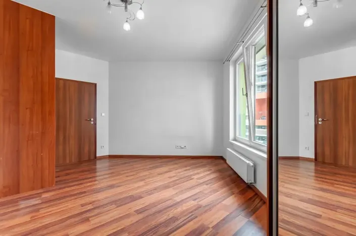 Pronájem bytu 2+kk, Praha - Malešice, Počernická, 55 m2