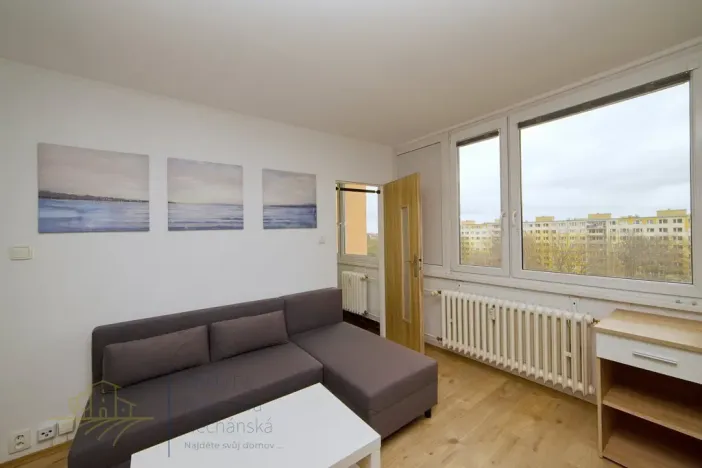 Pronájem bytu 1+1, Praha - Střížkov, Varnsdorfská, 26 m2