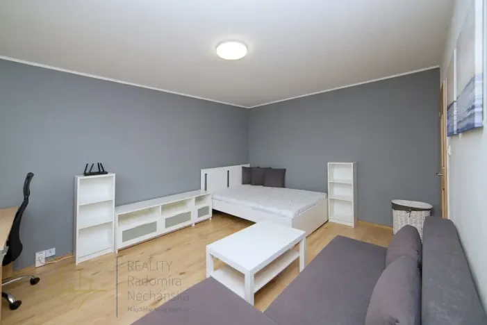 Pronájem bytu 1+1, Praha - Střížkov, Varnsdorfská, 26 m2