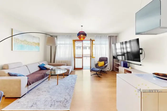 Pronájem bytu 4+kk, Praha - Podolí, Podolská, 133 m2