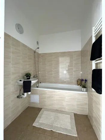 Pronájem bytu 3+1, Česká Lípa, Okružní, 58 m2