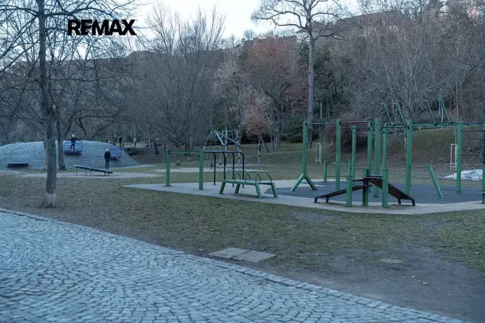 Pronájem bytu 2+kk, Praha - Nusle, Jaromírova, 46 m2