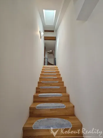 Prodej rodinného domu, Praha - Šeberov, K Šeberovu, 135 m2