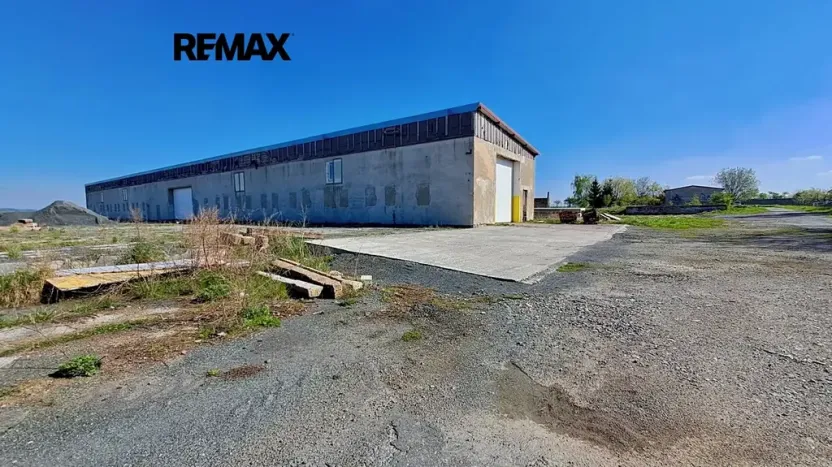 Prodej skladu, Dolní Chvatliny, 3690 m2