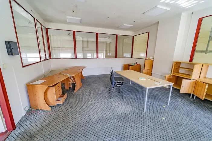 Prodej výrobních prostor, Bezno, Nemyslovická, 861 m2