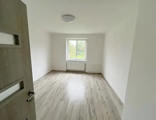 Pronájem bytu 2+1, Lučina, 56 m2