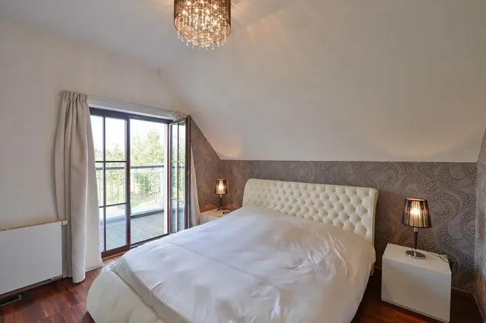 Pronájem vily, Praha - Benice, Žitavská, 173 m2