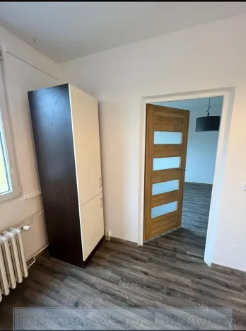 Pronájem bytu 1+1, Ústí nad Labem, Zvonková, 38 m2