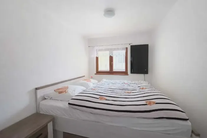 Pronájem chaty, Chocerady, 65 m2