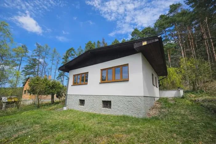 Pronájem chaty, Chocerady, 65 m2