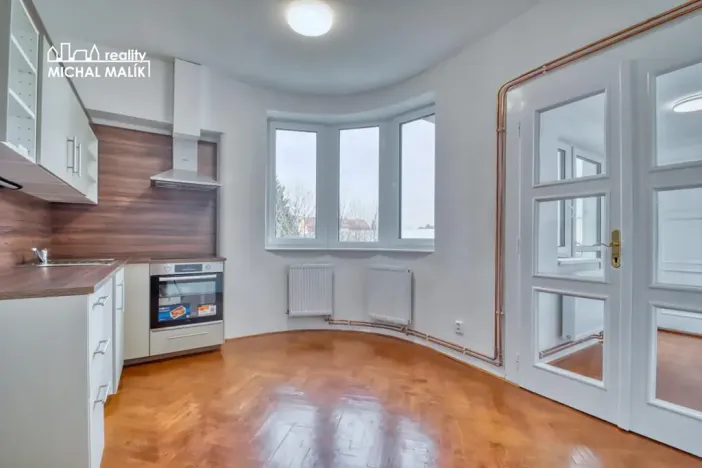 Pronájem bytu 1+1, Hranice, Kropáčova, 58 m2